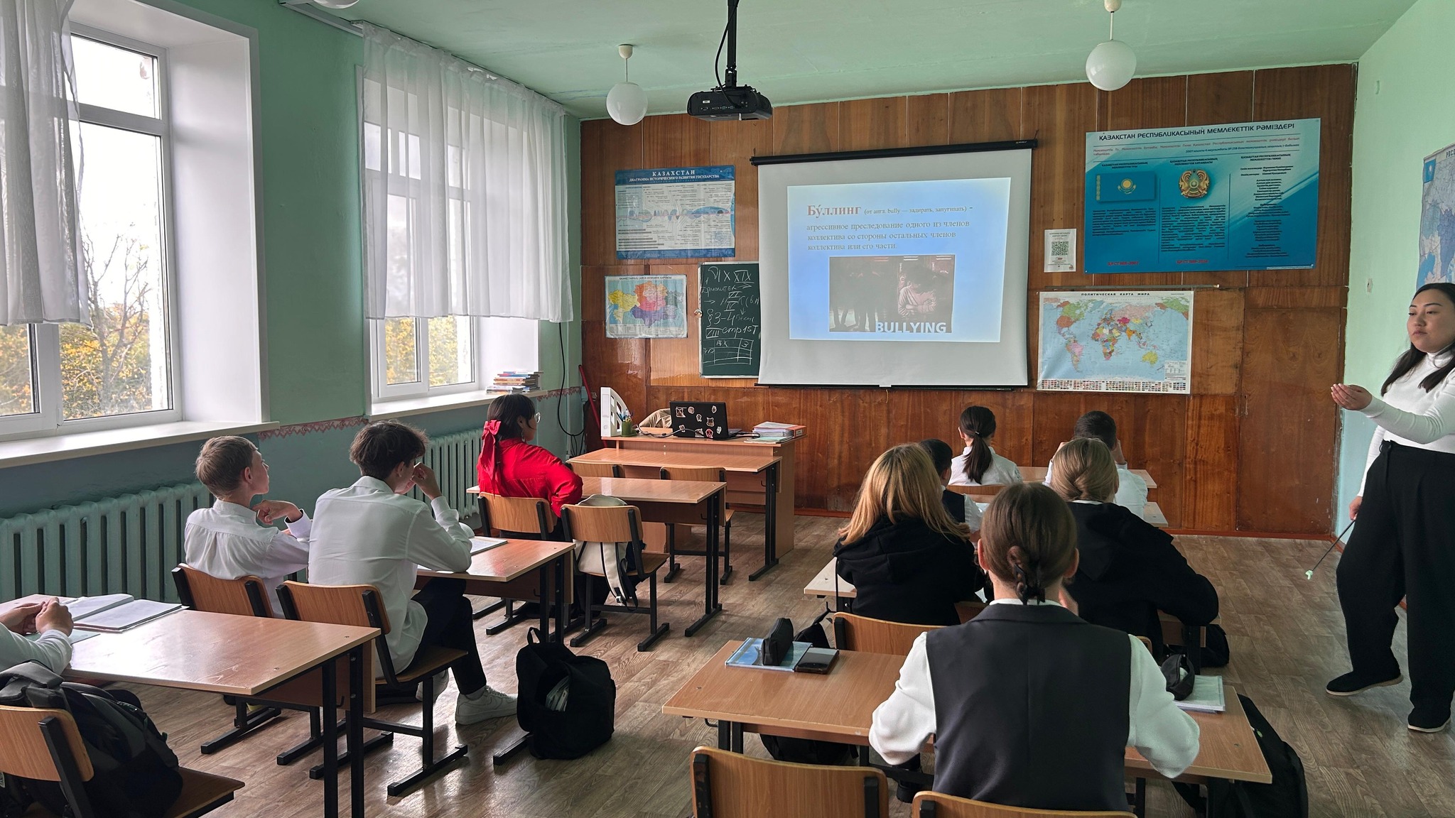 Социальным педагогом школы были проведены классные часы по программе «ДосболLIKE» на тему: &quot;Последствия буллинга&quot;.